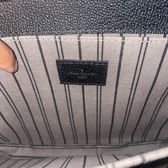 💜💜Louis Vuitton Pochette Métis in Empreinte Leather - Picture 15 of 17